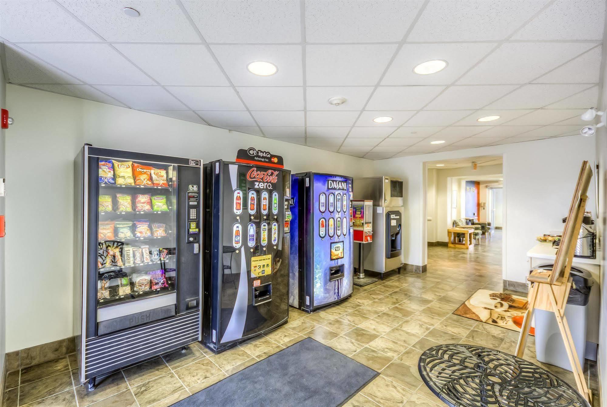 Motel 6-Estevan, Sk المظهر الخارجي الصورة